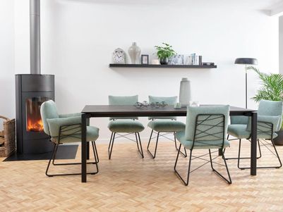 Sessel Moresnet & Tisch Float von Mobitec